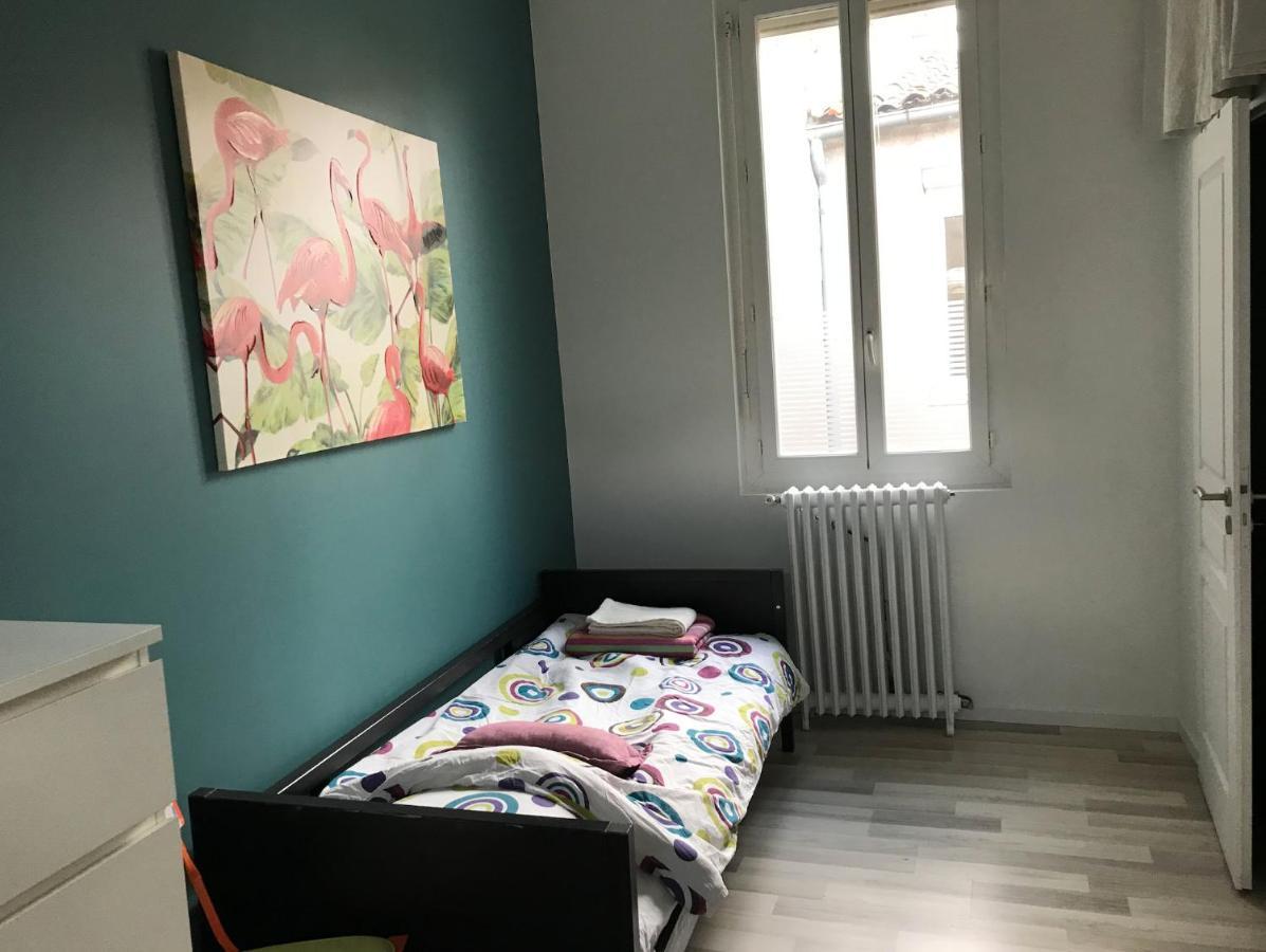 Chambre Independante Avec Sdb-Terrasse Privative. Centre Ville Nîmes Kültér fotó